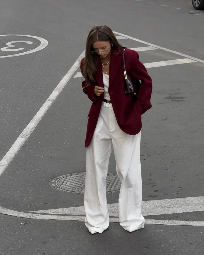 Have a red blazer laying around and don't know how to style it? This post is all about how to wear a red blazer, so keep on reading!