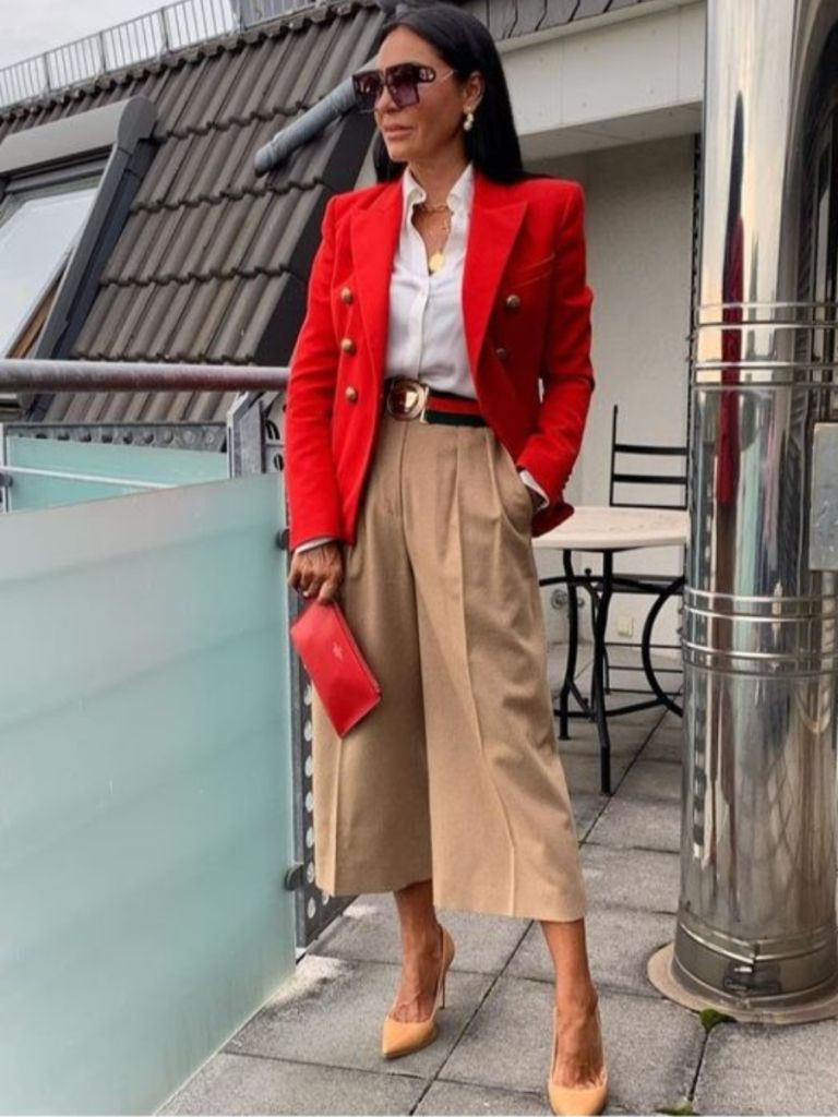 Have a red blazer laying around and don't know how to style it? This post is all about how to wear a red blazer, so keep on reading!