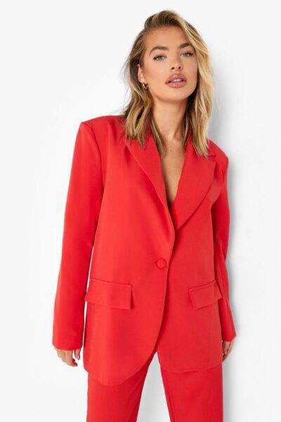 How To Wear A Red Blazer - 6 Powerful Outfit Ideas | The European Closet