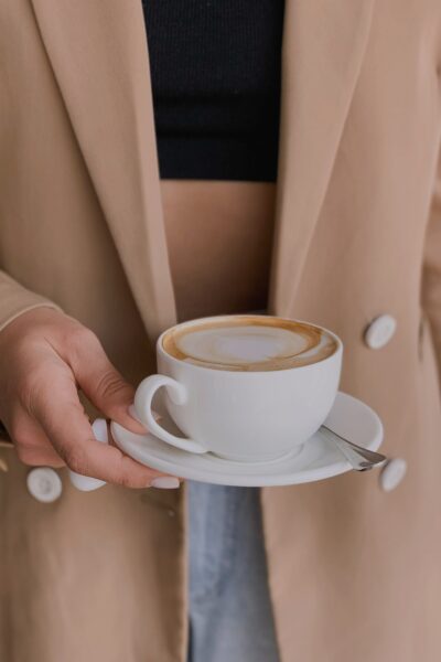 Are you unsure of what to wear on a coffee date? Worry not, I’ve got you covered! If you’re having a coffee date soon, these outfit ideas can give you some inspiration on what to wear on your next coffee date. I've put together 5 super cute and easy-to-recreate outfits you can wear today!