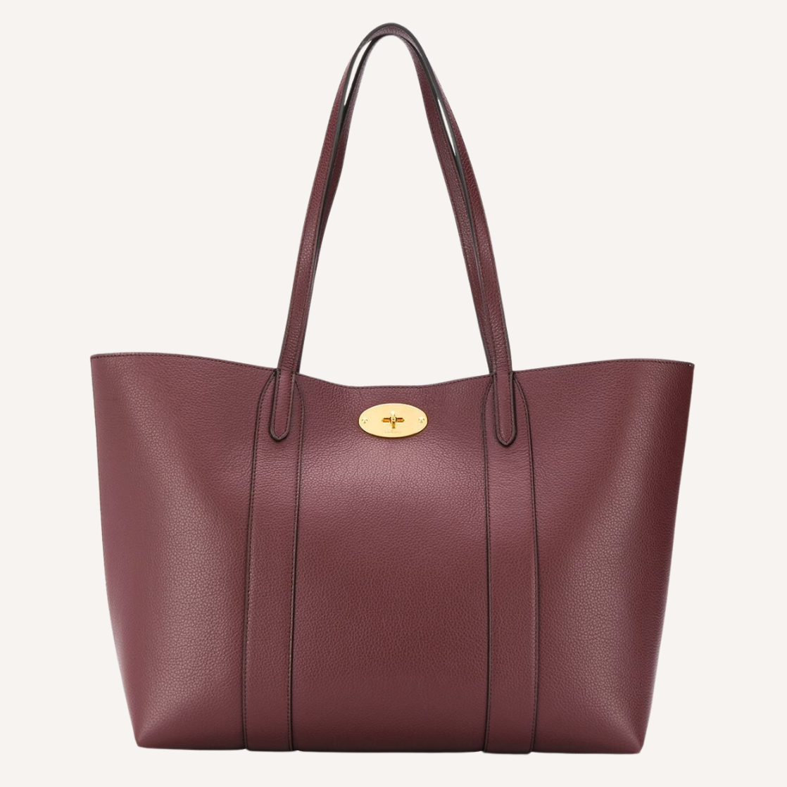 As the crisp air of fall settles in, nothing completes a seasonal wardrobe like chic burgundy bags.