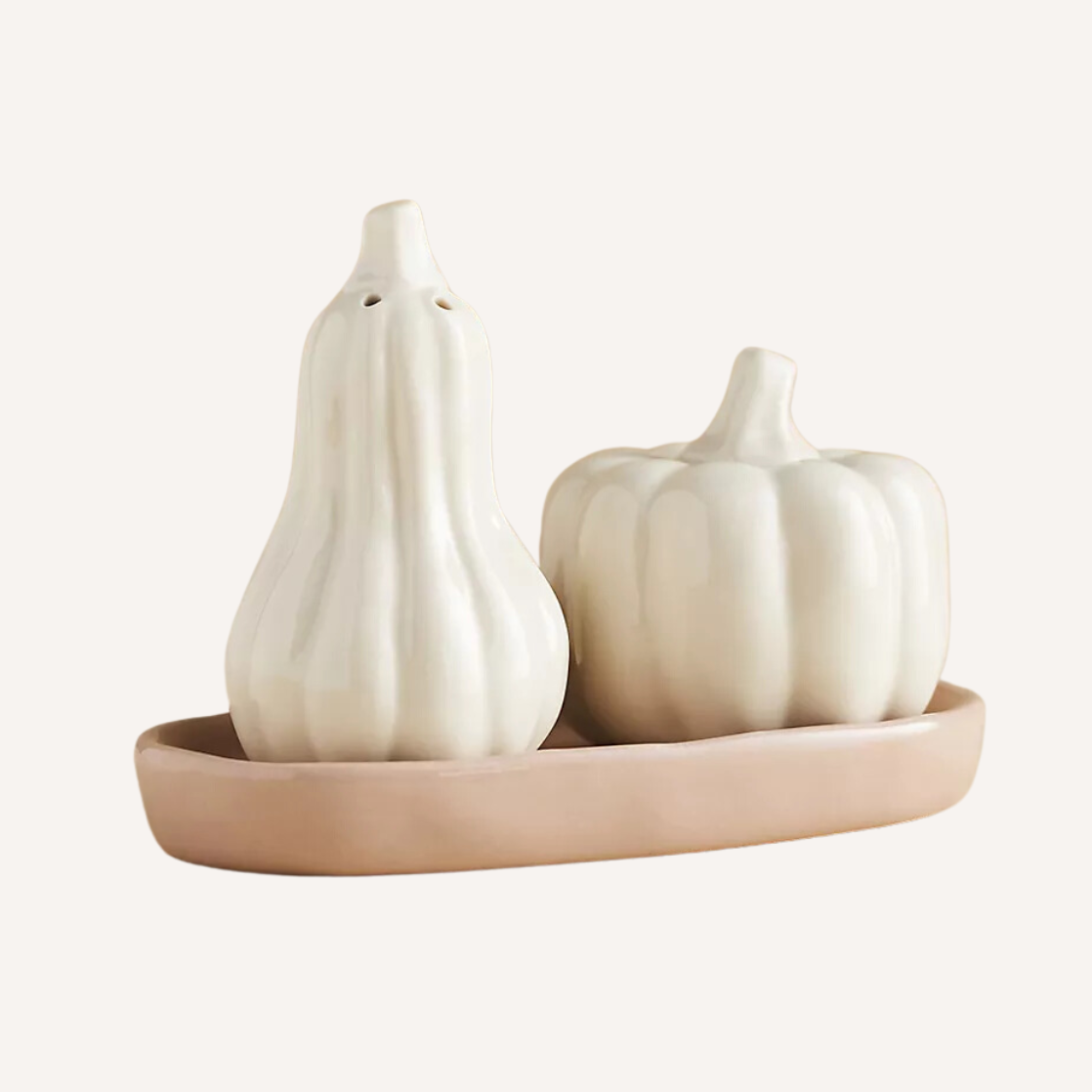 If you’re looking for the best minimal Fall decor, you’ve come to the right place!