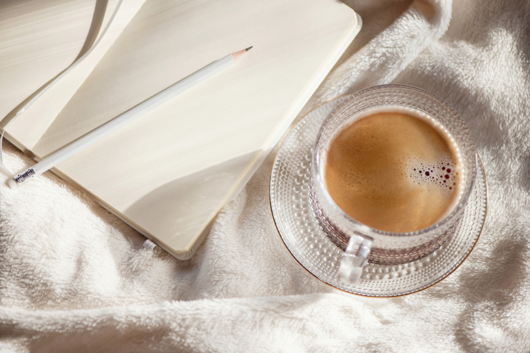 If your brain feels like it’s juggling 57 tabs at once maybe you should take a look at these lists to organize your life and make it easier overall.