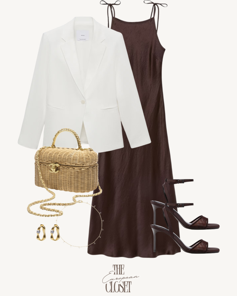 Looking for ways on what to wear with a linen blazer? Then this post is just what you're looking for. Here are 7 outfits that show how to wear it.